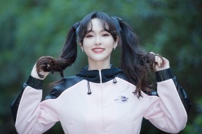 kaiyun官方网站-美国队接力配合默契表现完美，美国队接力赛