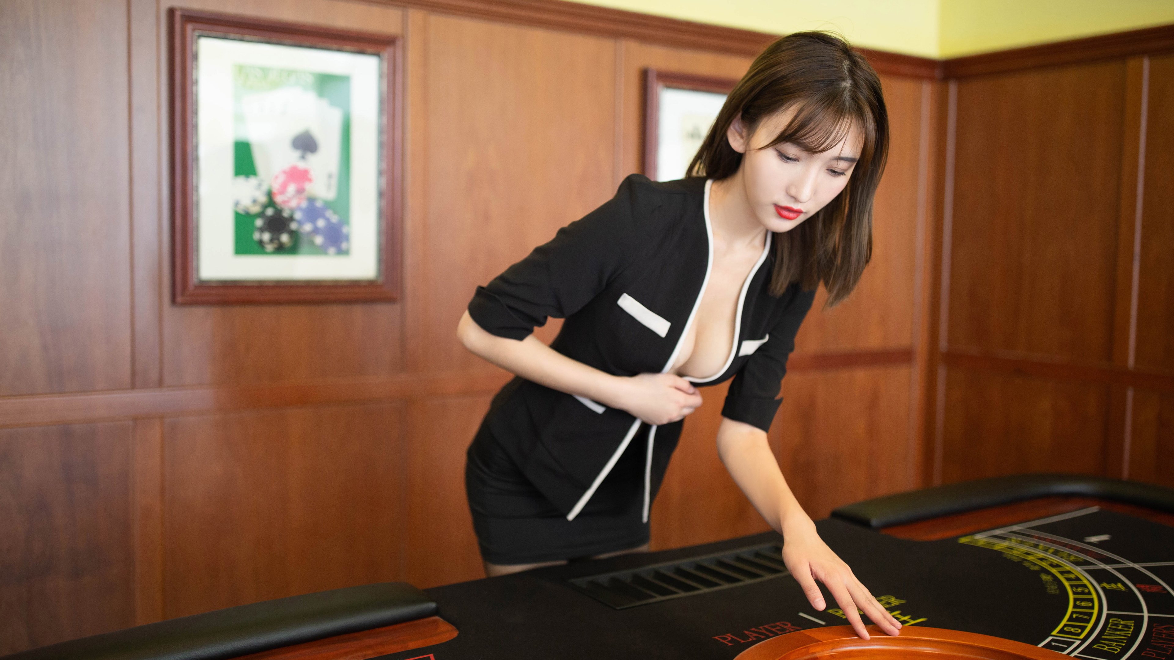 克洛普不断探索战术创新,追求团队最高荣誉