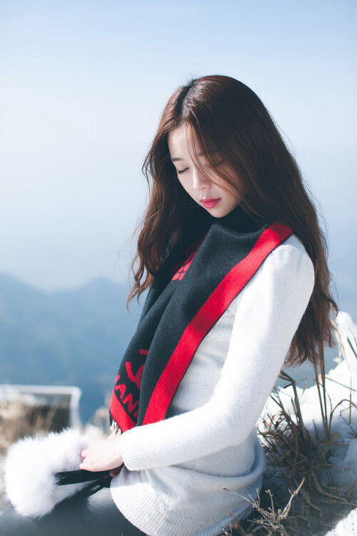 查默斯稳步提升成绩赢得掌声，查默斯港