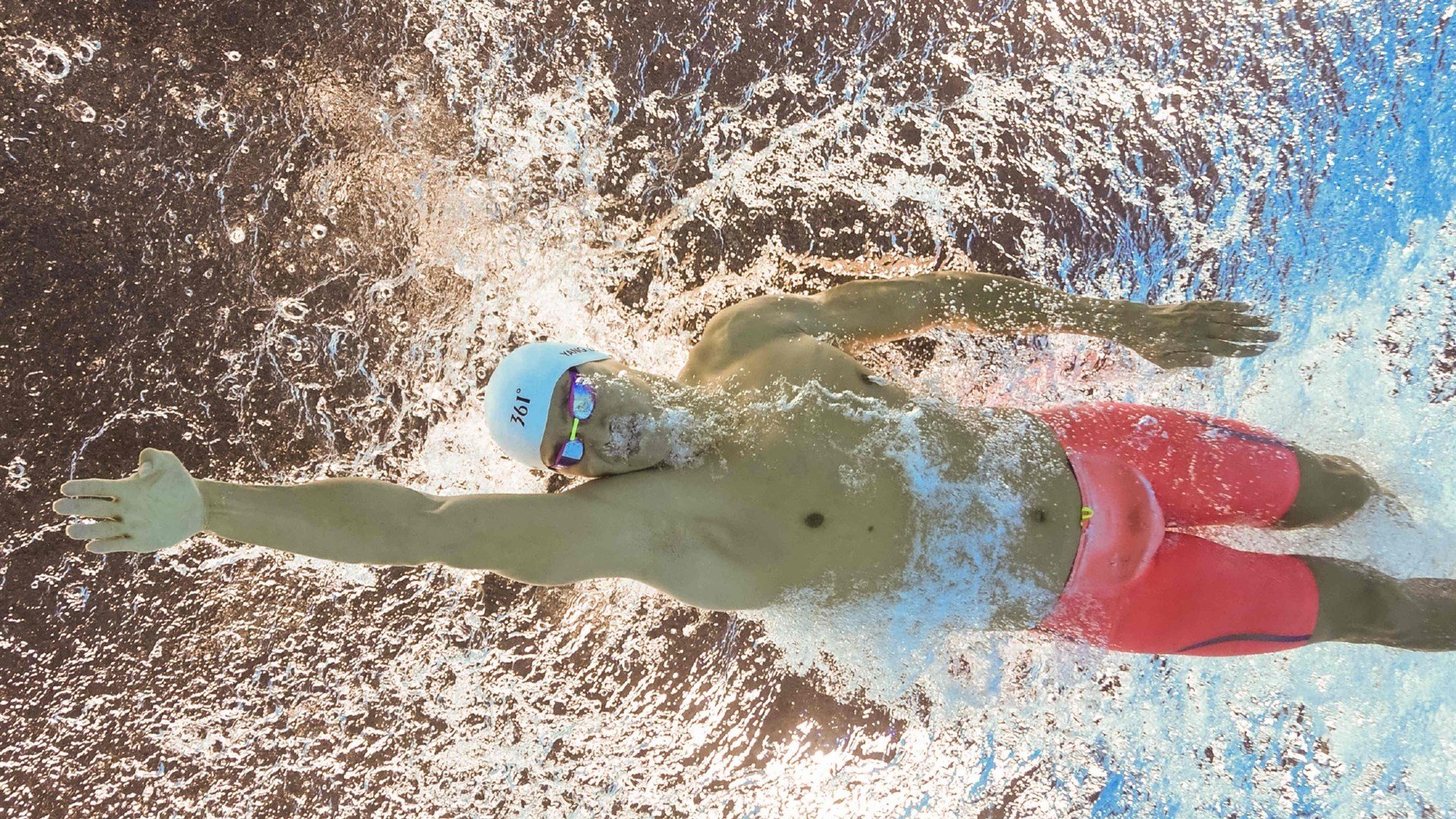 美洲杯精彩瞬间：逆境中缔造奇迹，美洲杯经典比赛