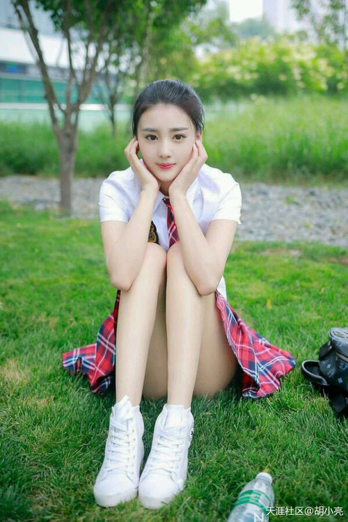 青年赛事涌现潜力新星引起多家俱乐部关注，青年锦标赛