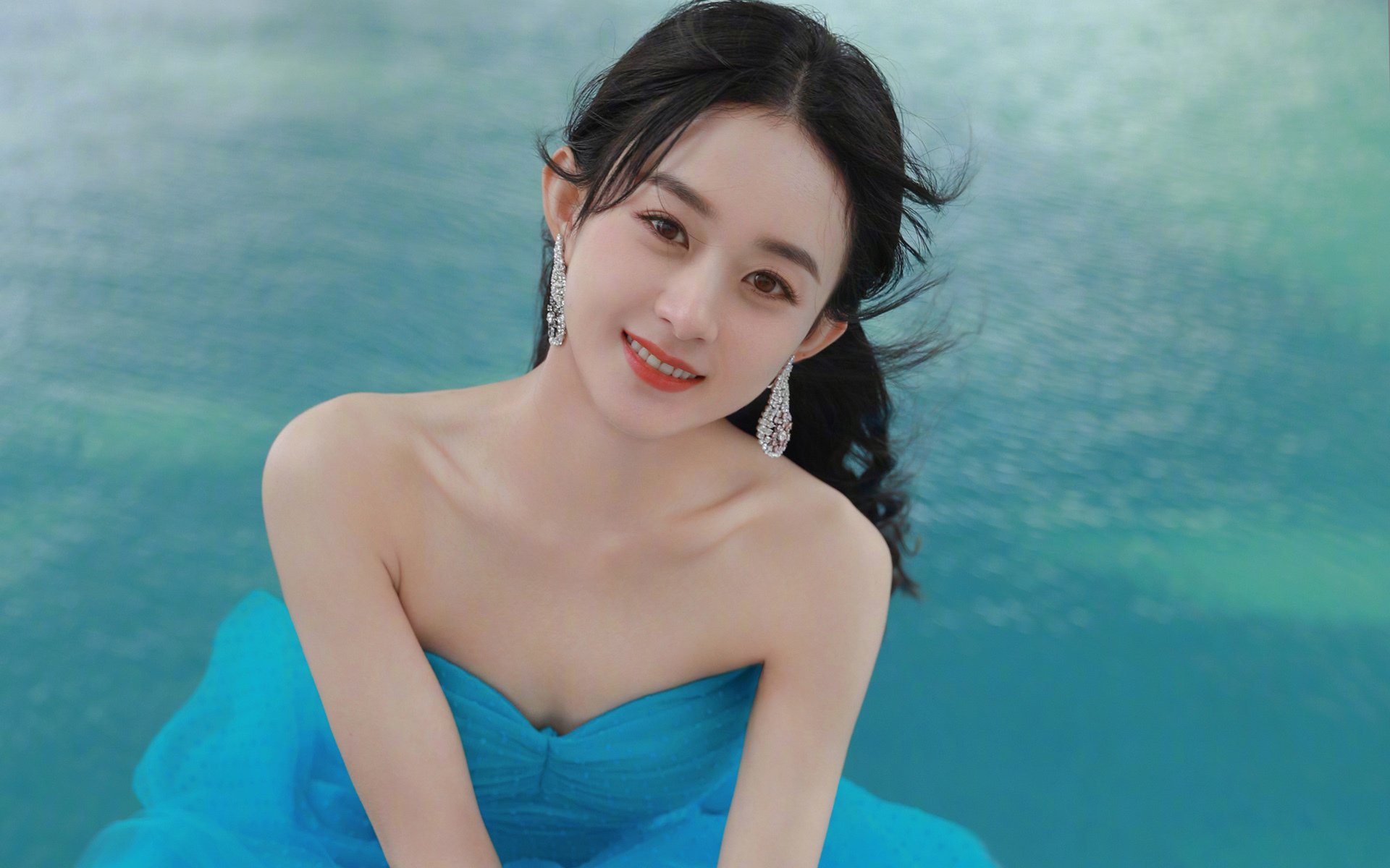 博卡青年高压逼抢奏效，制造多次失误，博卡青年图片